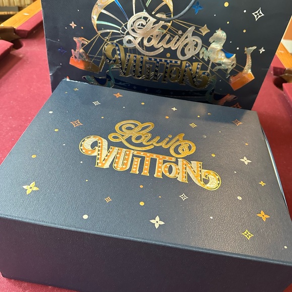 Black Pony Hair LV Boots - Picture 7 of 7